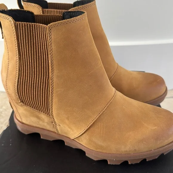Sorel Joan of Arctic™ Wedge II Chelsea Boot Camel Brown - Picture 12 of 16